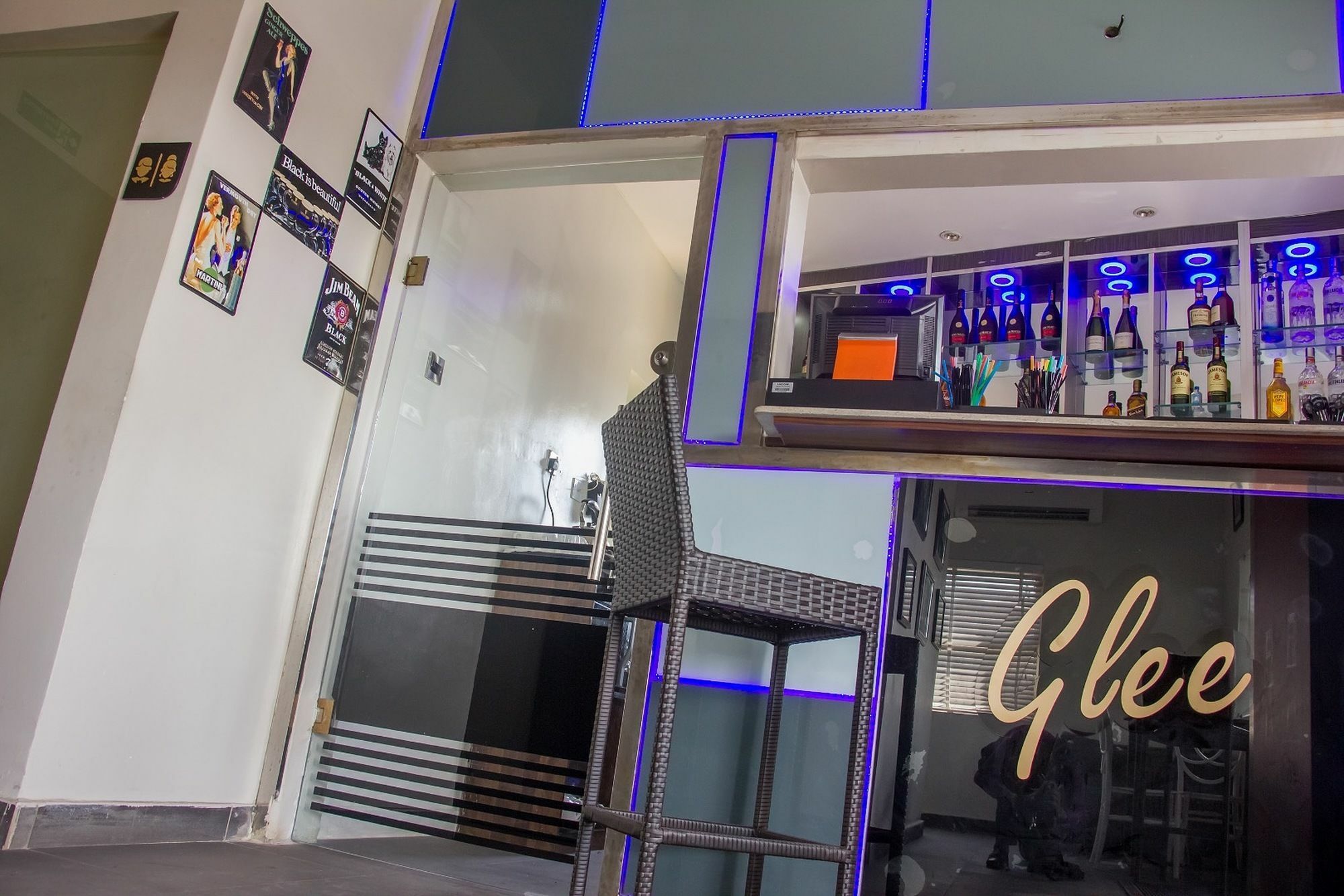 Glee Hotel Aliayabiagba エクステリア 写真